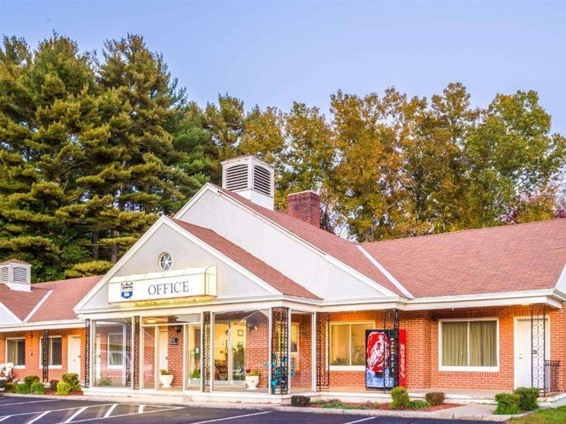 Knights Inn Ленокс Экстерьер фото